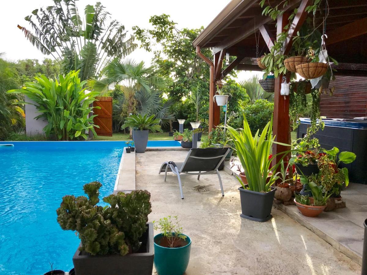 Villa Saphir B & B サンタンヌ エクステリア 写真